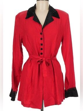 Vintage Amanda Joy LTD 90s Red Button-Front Belted Shirt Jacket Black Collar M